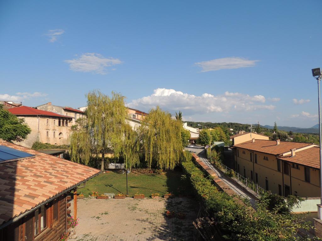 Osteria Della Posta Hotel Poggio Picenze Bagian luar foto