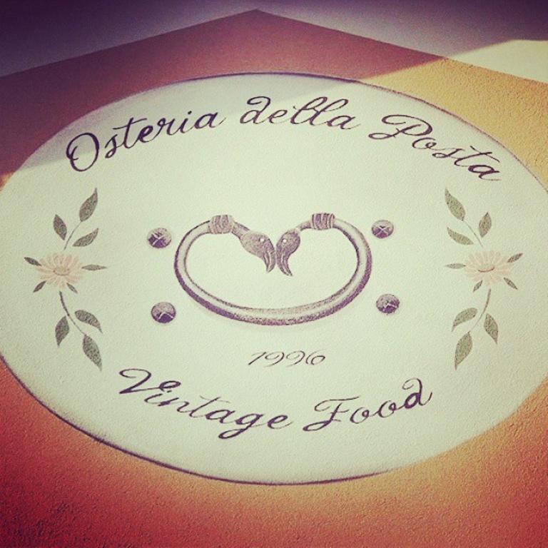 Osteria Della Posta Hotel Poggio Picenze Bagian luar foto