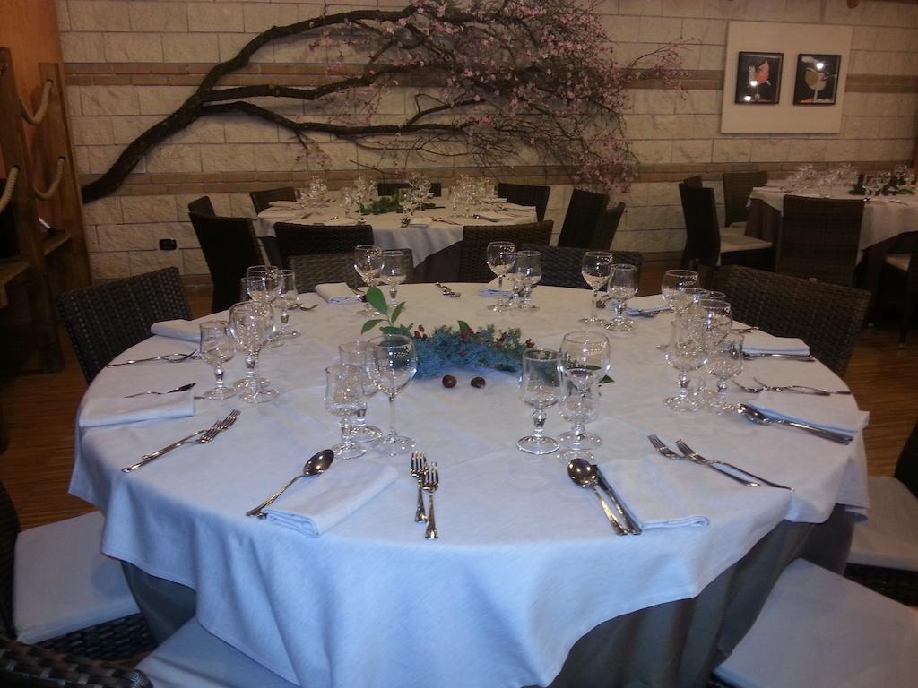 Osteria Della Posta Hotel Poggio Picenze Bagian luar foto